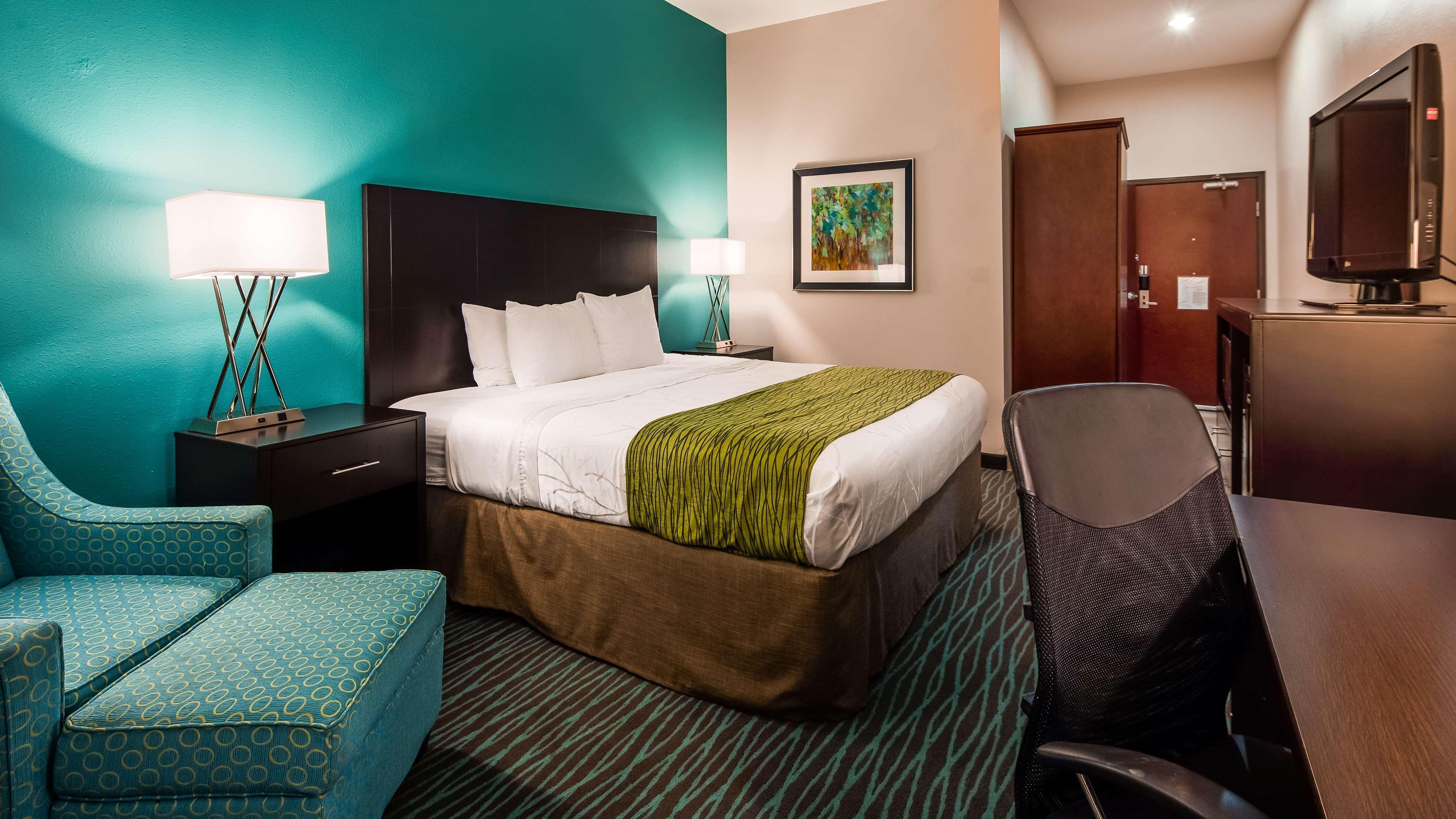 Ramada By Wyndham Burkburnett - Wichita Falls Exteriör bild